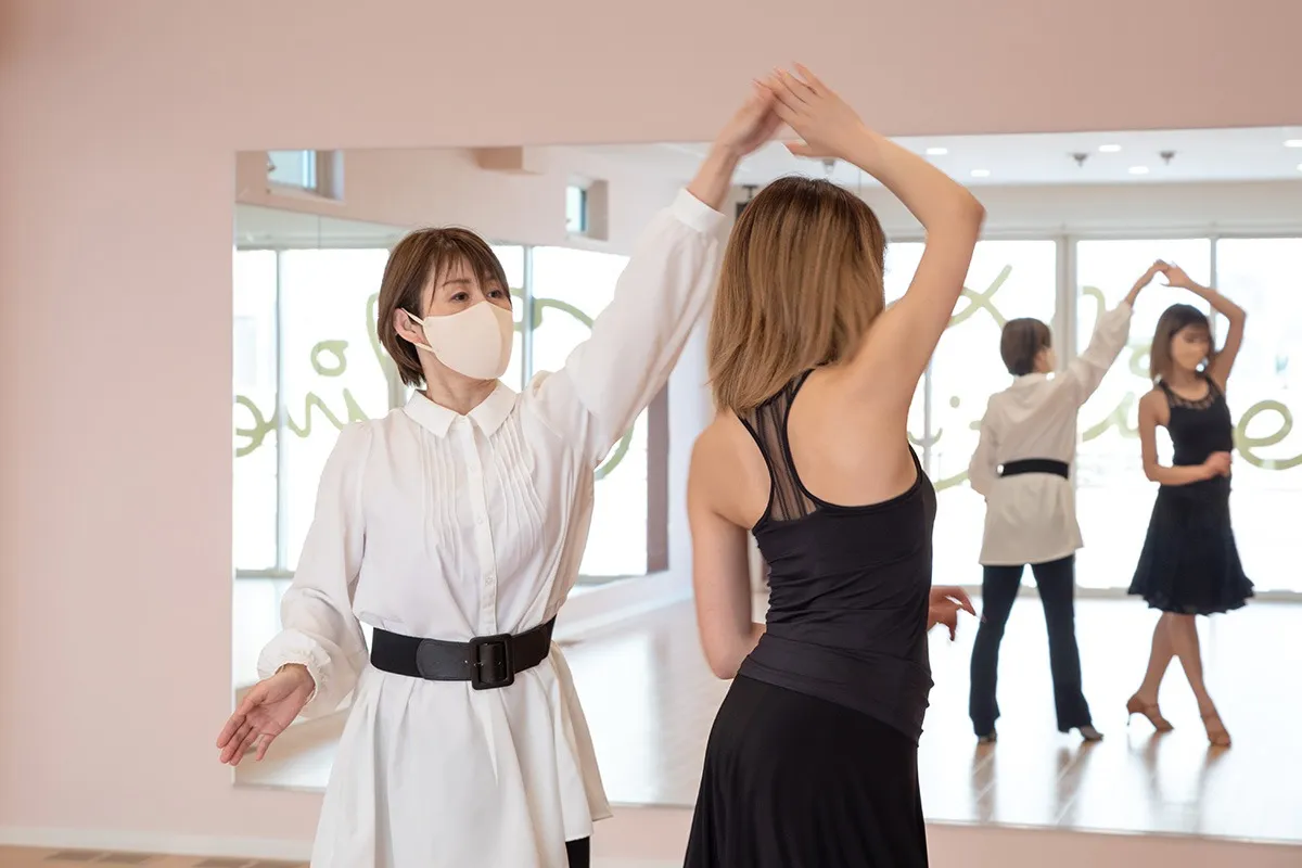 「社交ダンスをはじめたい」草津でどこの教室が良いか迷うなら｜草津の社交ダンスはスタジオ・オリーブ